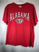Load image into Gallery viewer, Vintage Alabama X Delta Crimson Spellout T-Shirt Medium
