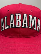 Load image into Gallery viewer, Vintage Alabama X Starter Arch Crimson Snapback Hat
