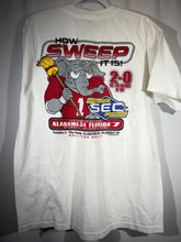 Load image into Gallery viewer, 1999 SEC Champs White T-Shirt Medium
