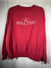 Load image into Gallery viewer, Vintage Alabama X Red Oak Crimson Embroidered Crewneck Sweatshirt M/L
