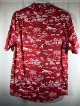 Load image into Gallery viewer, Reyn Spooner X Alabama Hawaiian Crimson Shirt Medium
