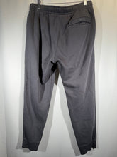 Load image into Gallery viewer, Alabama X Nike Team Issued Dark Grey Sweatpants Medium - Alabama VTG
