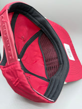 Load image into Gallery viewer, Crimson Runner Performance Rope Hat - Alabama VTG
