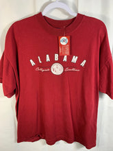 Load image into Gallery viewer, Vintage Alabama Creat T-Shirt XL
