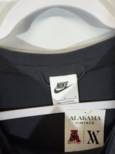 Load image into Gallery viewer, Nike X Alabama Volleyball Team Issued Black Tech Large - Alabama VTG
