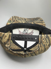 Load image into Gallery viewer, Vintage Alabama Camouflage Snapback Hat - Alabama VTG
