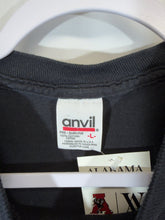 Load image into Gallery viewer, Vintage Alabama X Anvil Black Graphic T-Shirt Medium - Alabama VTG
