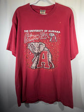 Load image into Gallery viewer, Vintage Alabama X Red Oak Crimson Graphic T-Shirt Medium - Alabama VTG
