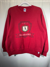 Load image into Gallery viewer, Vintage Alabama X Russell Crimson Crewneck Sweatshirt Medium - Alabama VTG

