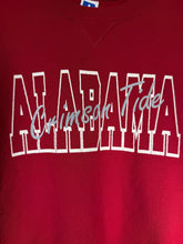 Load image into Gallery viewer, Vintage Alabama X Russell Crimson Crewneck Sweatshirt Medium - Alabama VTG
