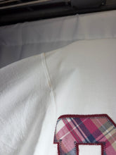 Load image into Gallery viewer, Vintage Bama Spellout White Plaid Crewneck Sweatshirt XS - Alabama VTG
