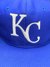 Load image into Gallery viewer, Vintage Kansas City Royals Snapback Hat
