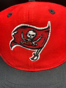 Vintage Logo 7 Tampa Bay Buccaneers Snapback Hat Nonbama