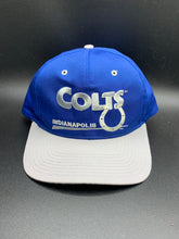 Load image into Gallery viewer, Vintage Indianapolis Colts Snapback Hat
